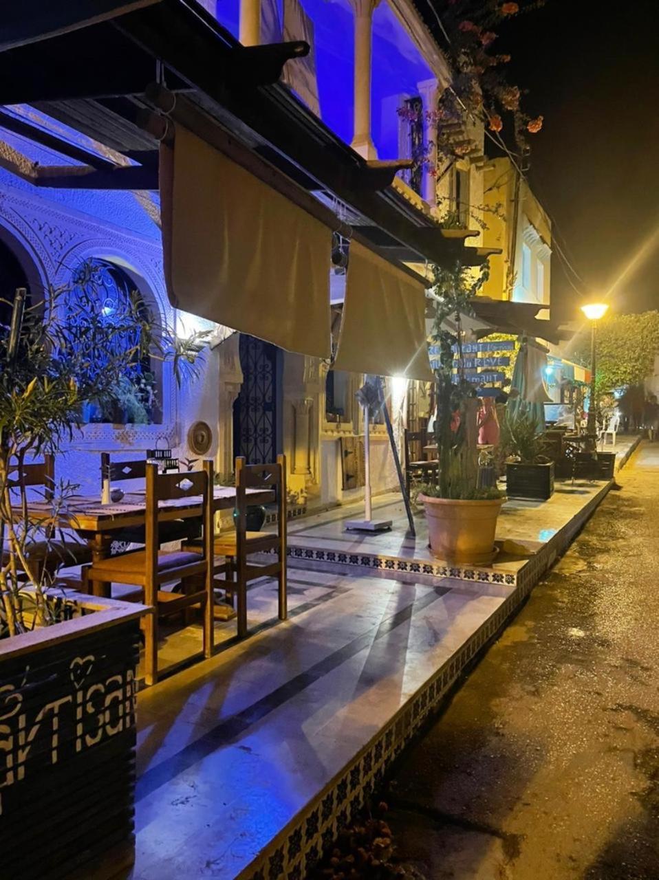 L'Artisan Hotel Harqalah Bagian luar foto