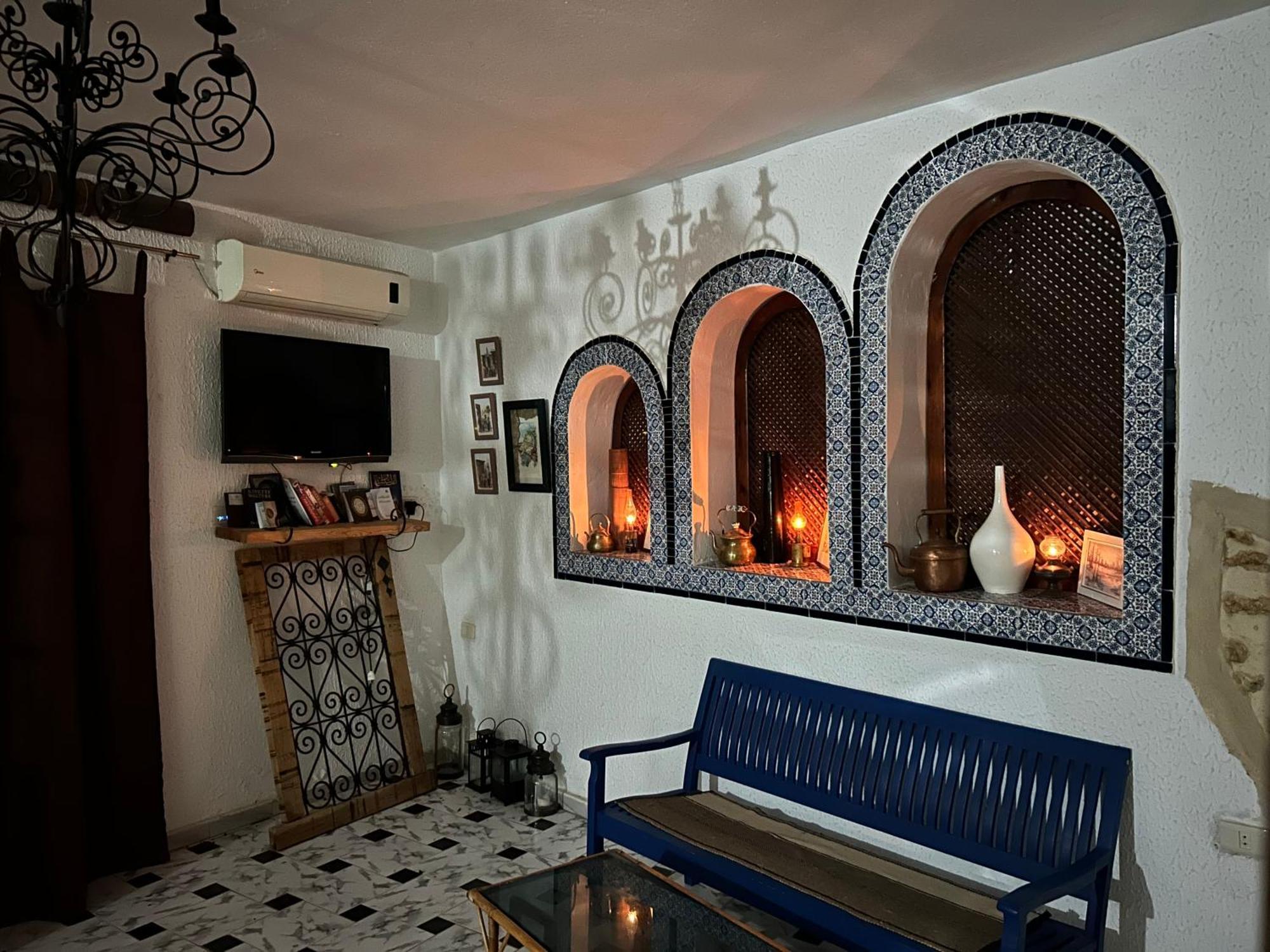 L'Artisan Hotel Harqalah Bagian luar foto