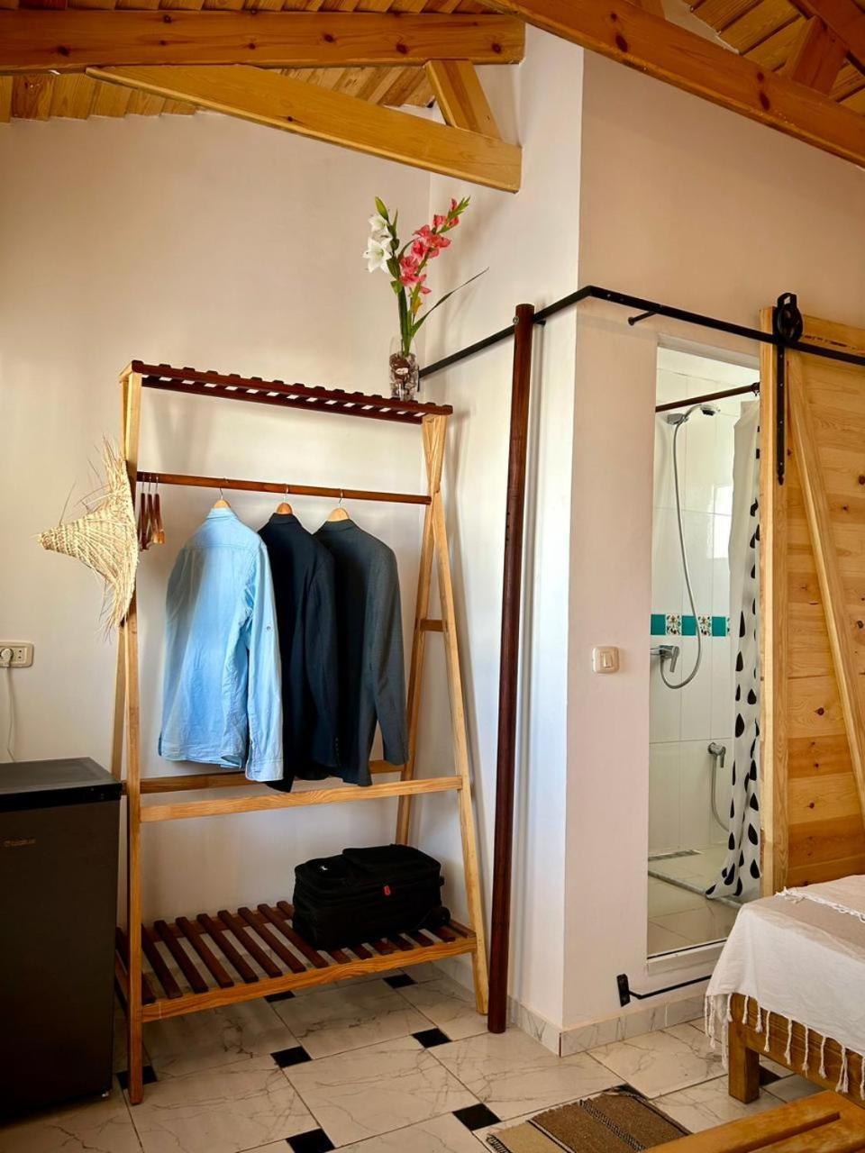 L'Artisan Hotel Harqalah Bagian luar foto