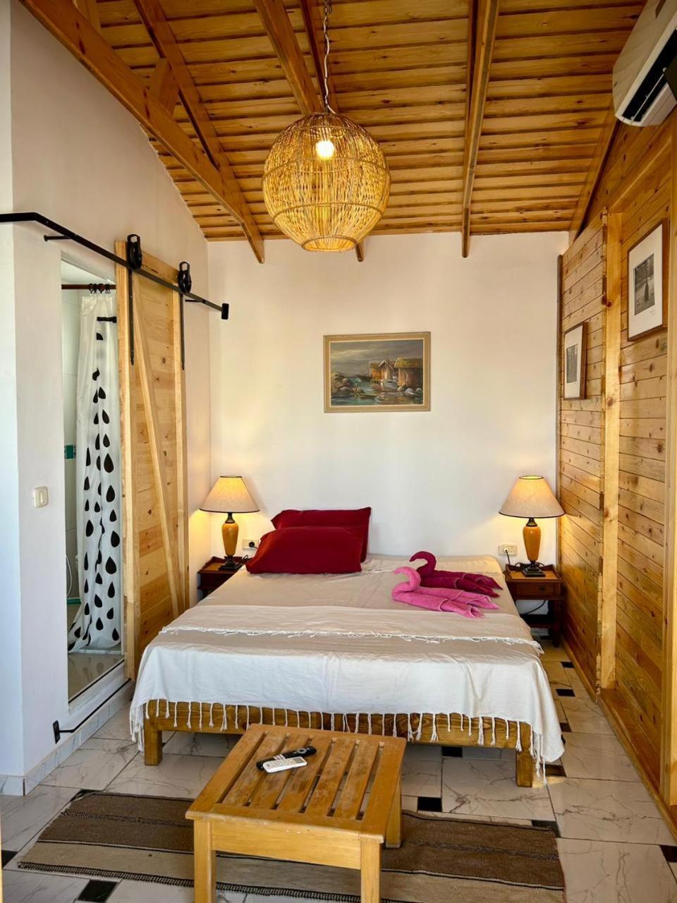 L'Artisan Hotel Harqalah Bagian luar foto