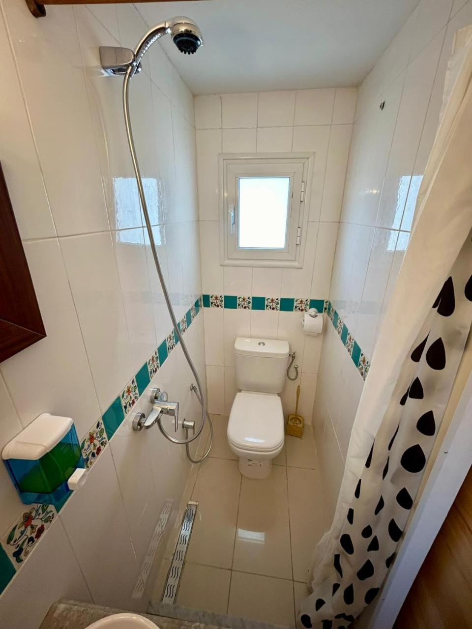 L'Artisan Hotel Harqalah Bagian luar foto
